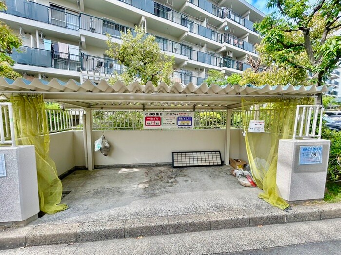 物件外観写真6　(建物設備)