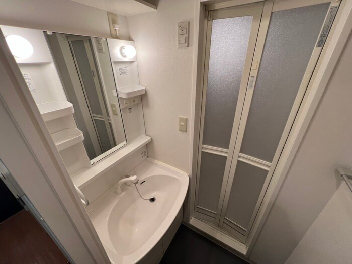 物件内観写真10　(収納)