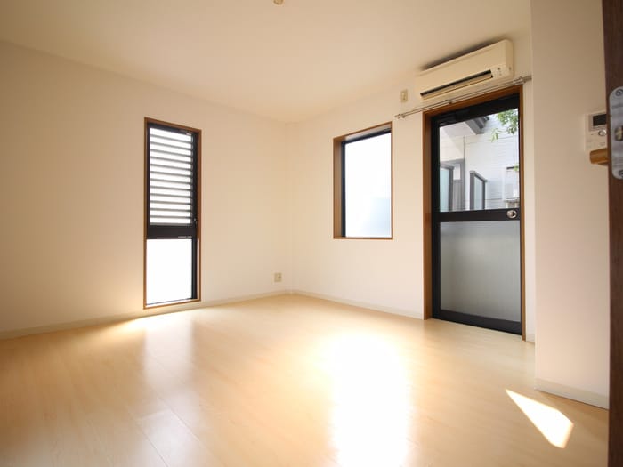 物件内観写真8　(居室)