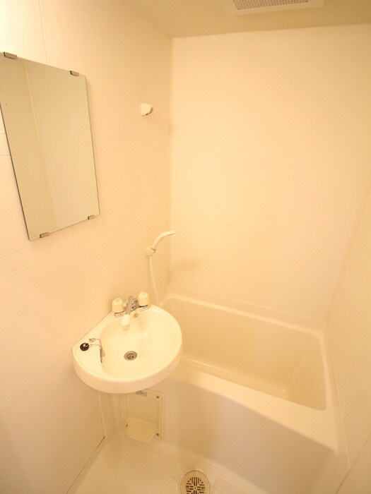 物件内観写真12　(バス／シャワールーム等)