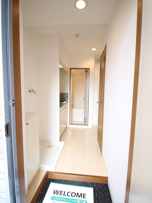 物件内観写真17　(廊下)