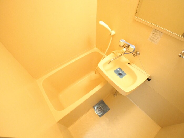 物件内観写真12　(バス／シャワールーム等)