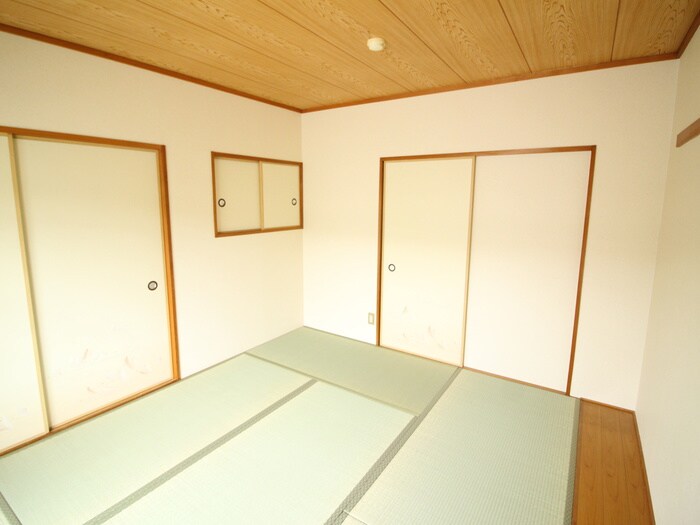 物件内観写真9　(居室)