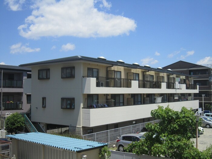 物件外観写真3　(外観写真)