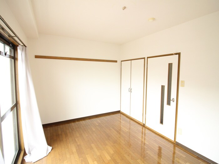 物件内観写真11　(居室)