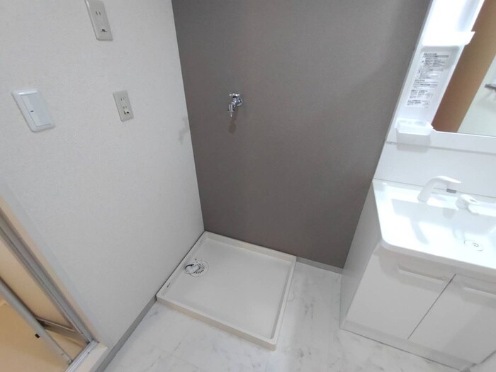 物件内観写真19　(洗濯機置場)