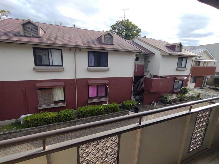 物件内観写真22　(室内からの展望)