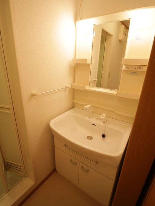 物件内観写真12　(洗面)