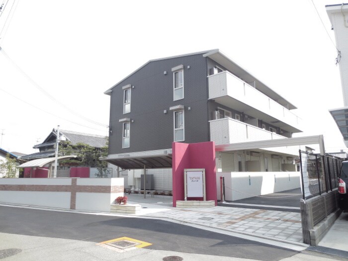 物件外観写真1　(外観写真)