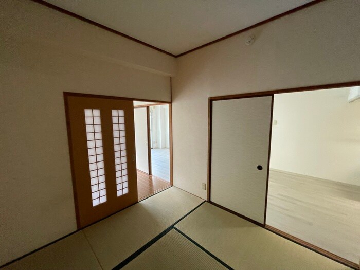 物件内観写真12　(居室)