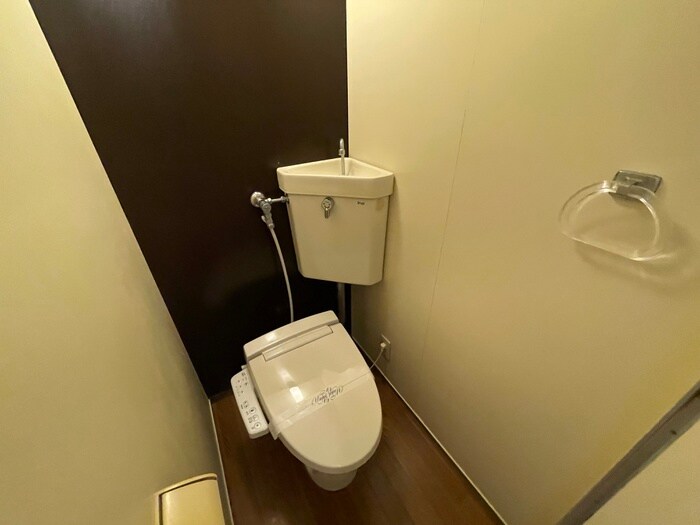物件内観写真17　(トイレ)