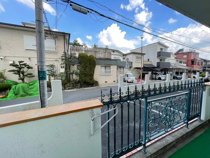 物件内観写真19　(室内からの展望)