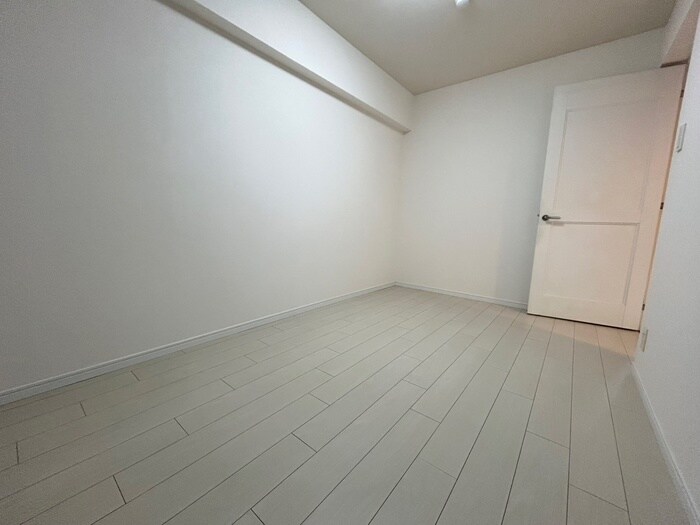 物件内観写真15　(居室)