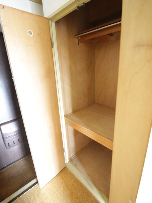 物件内観写真9　(収納)
