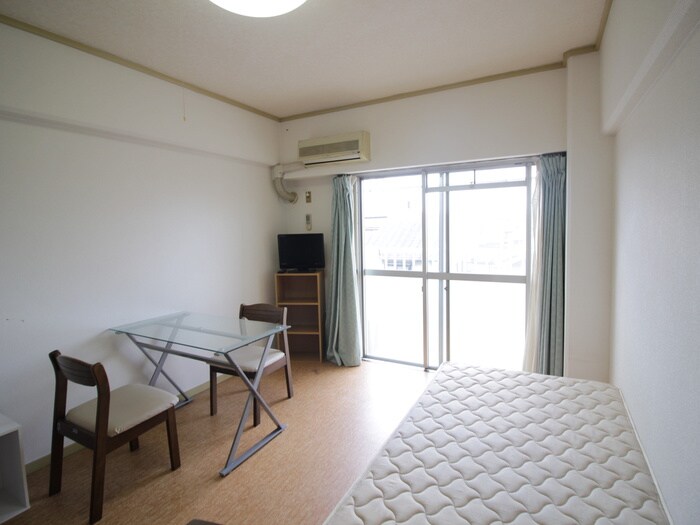 物件内観写真13　(居室)