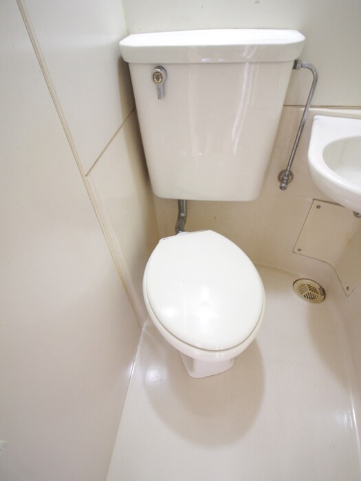 物件内観写真15　(トイレ)