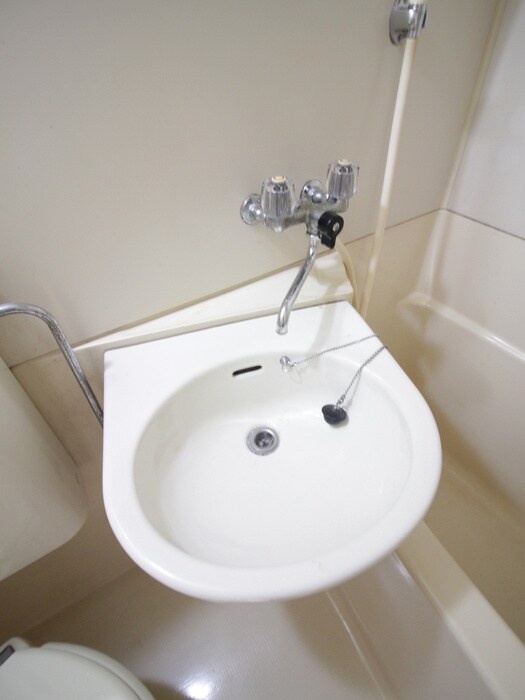 物件内観写真16　(洗面)