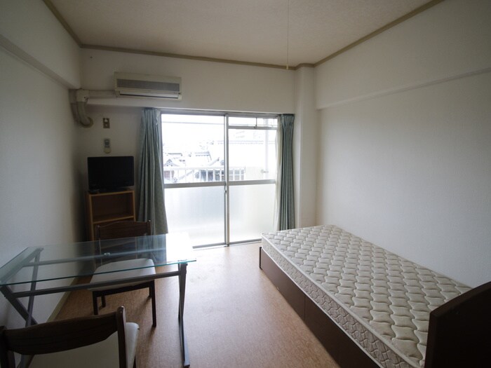 物件内観写真21　(居室)