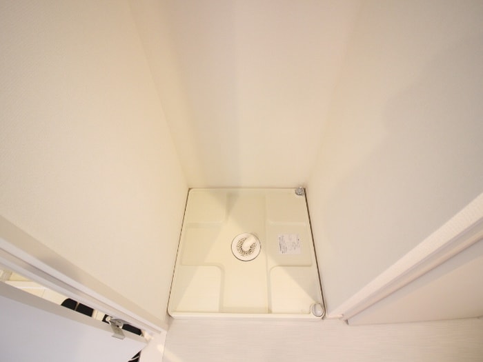 物件内観写真7　(洗濯機置場)