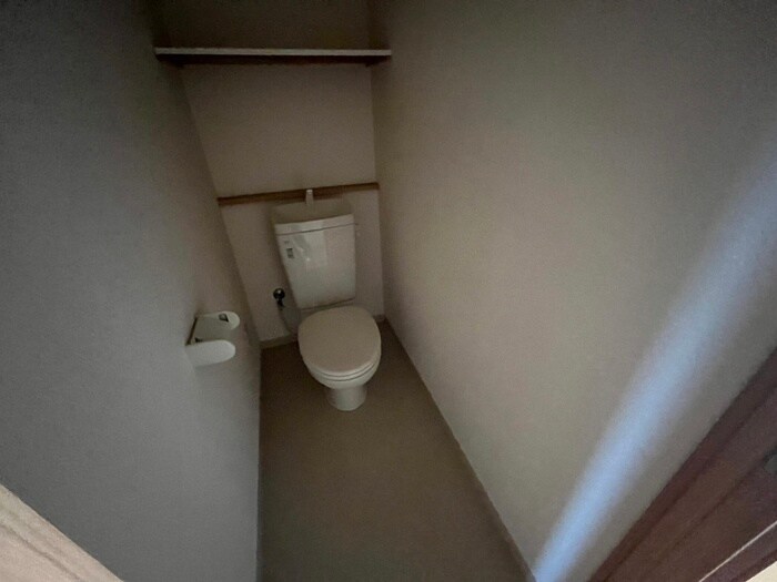 物件内観写真11　(トイレ)
