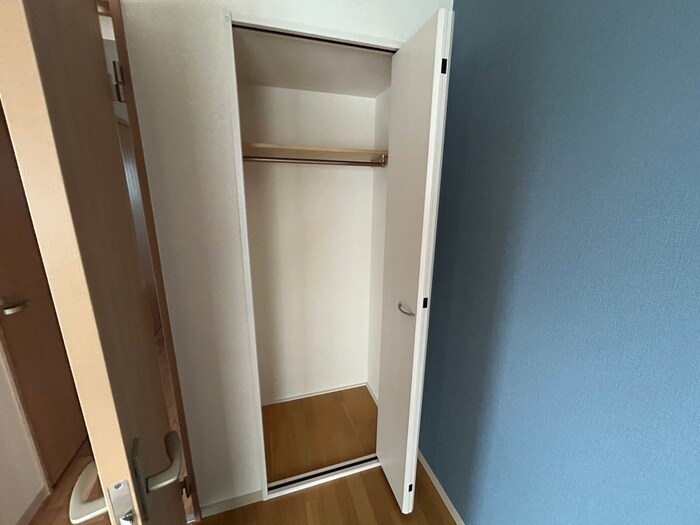 物件内観写真13　(収納)