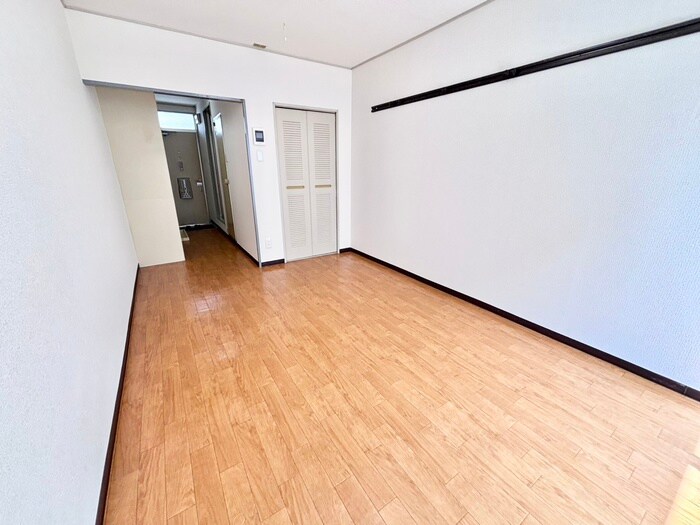 物件内観写真12　(居室)