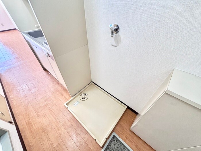 物件内観写真20　(洗濯機置場)