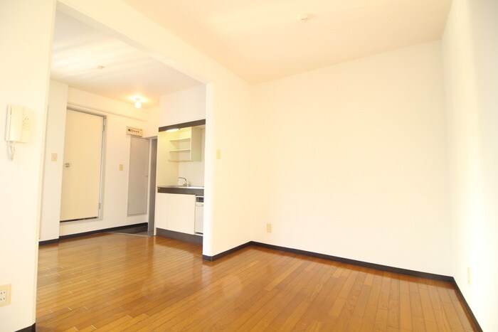 物件内観写真21　(居室)