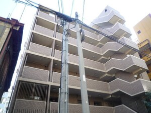 クレアシオン南森町外観写真
