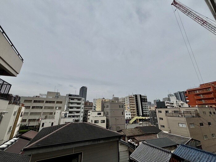 物件内観写真22　(室内からの展望)