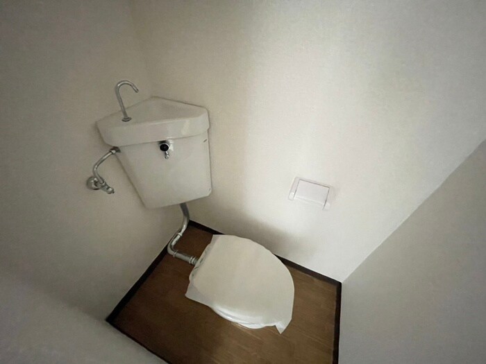 物件内観写真13　(トイレ)