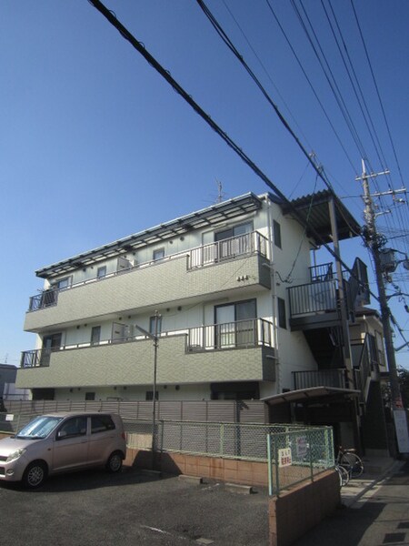 葵マンション外観写真