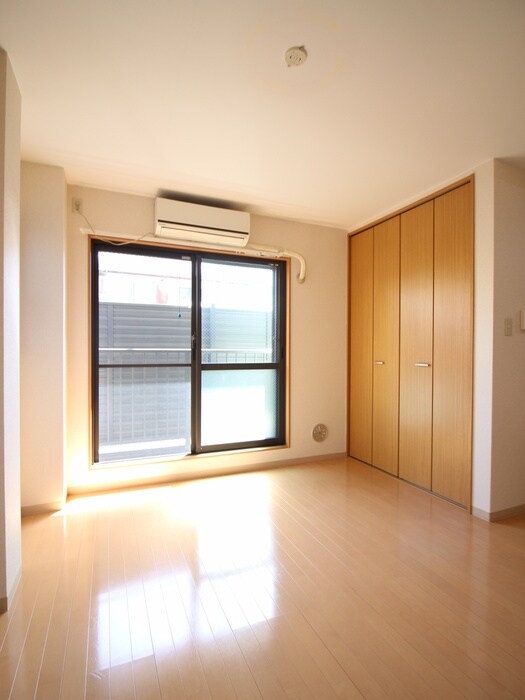 物件内観写真13　(居室)