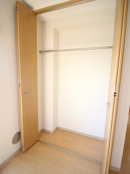 物件内観写真15　(収納)