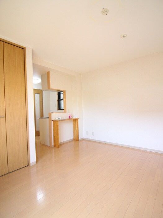 物件内観写真18　(居室)