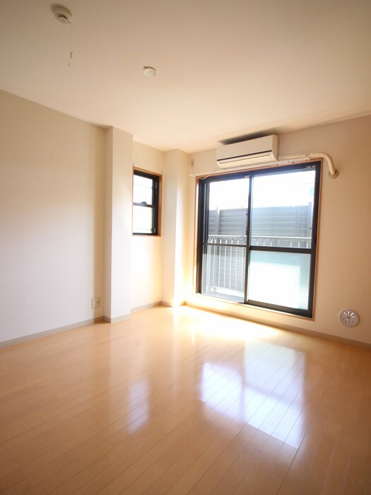 物件内観写真19　(居室)