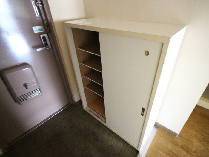 物件内観写真19　(靴箱)