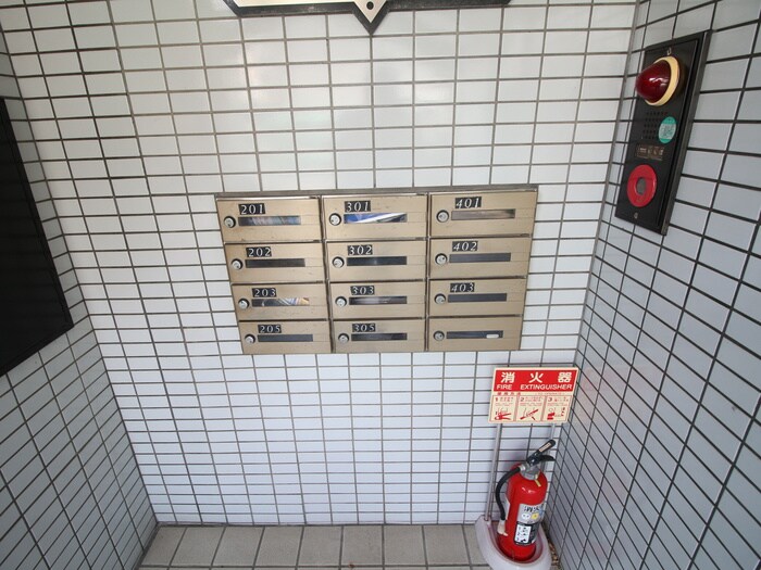 物件外観写真6　(建物設備)