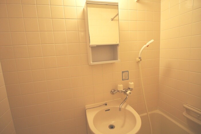 物件内観写真13　(洗面)