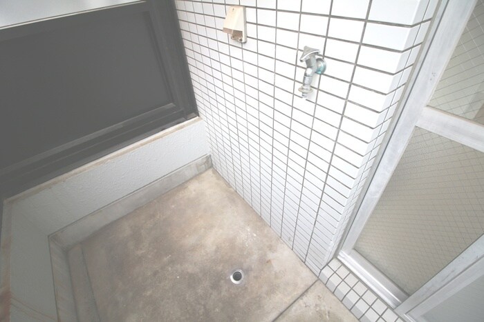 物件内観写真21　(洗濯機置場)