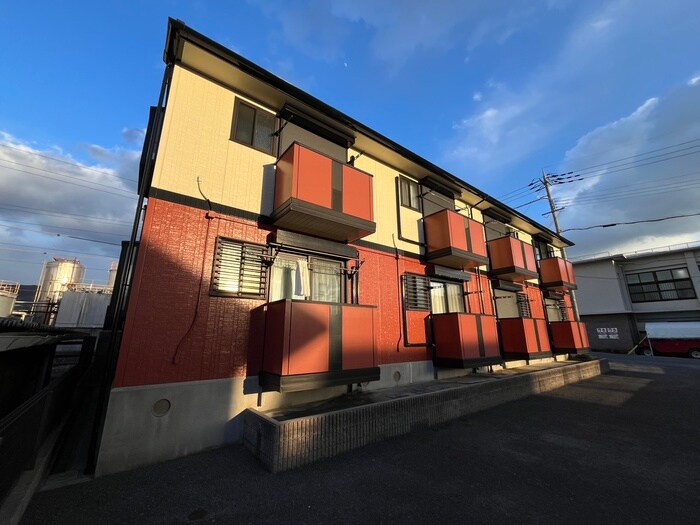 物件外観写真2　(外観写真)