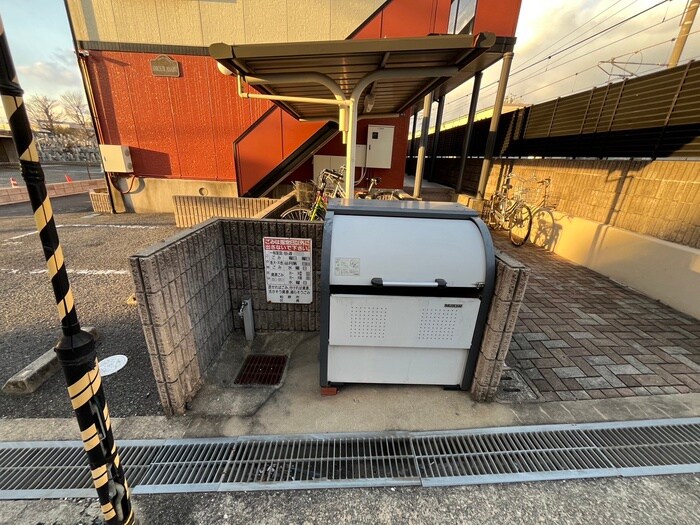 物件外観写真5　(建物設備)