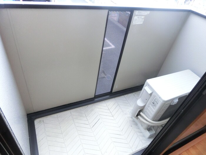 物件内観写真16　(ベランダ・バルコニー)