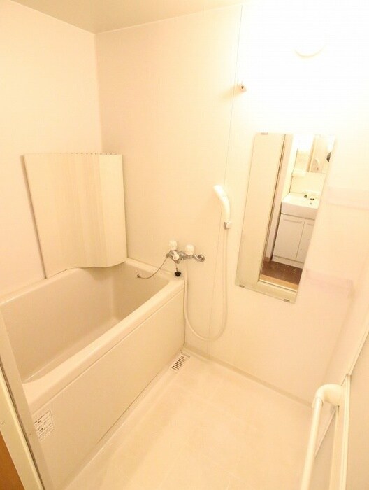 物件内観写真8　(バス／シャワールーム等)