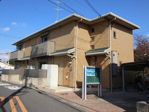 ソ－レアストロC棟外観写真