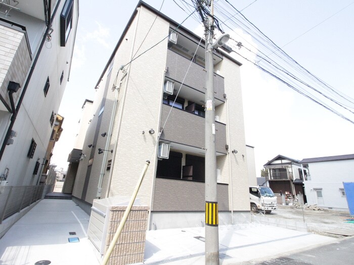 物件外観写真2　(外観写真)