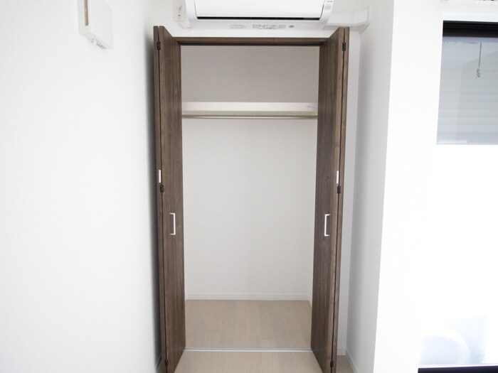 物件内観写真18　(収納)