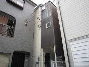 本庄ハウス外観写真