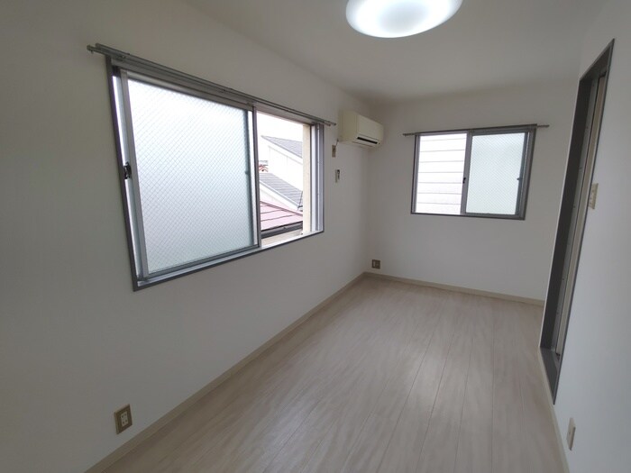 物件内観写真9　(居室)