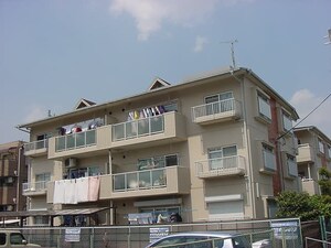 第二石田マンション外観写真